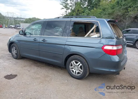 2005 Honda Odyssey Ex-L from USA, damaged, VIN 5FNRL38685B415164